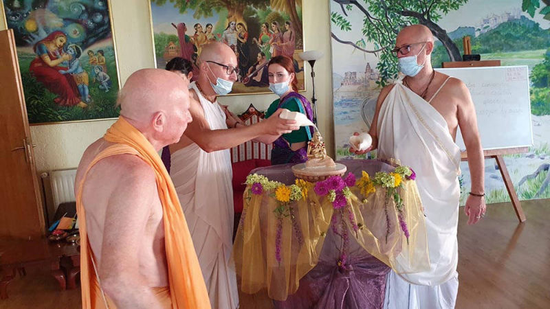 Prabhupada vyasa-puja